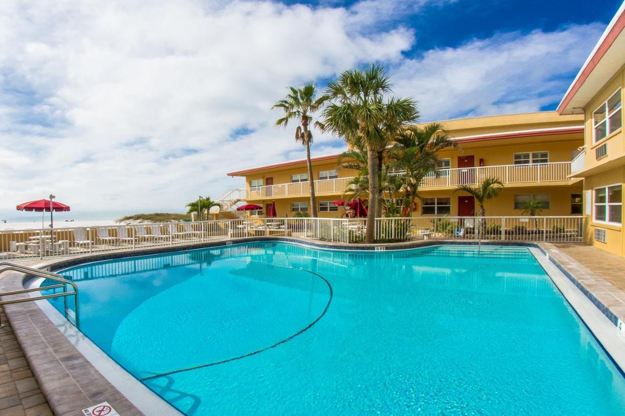 #212 Surf Song Resort St. Pete Beach Exteriör bild